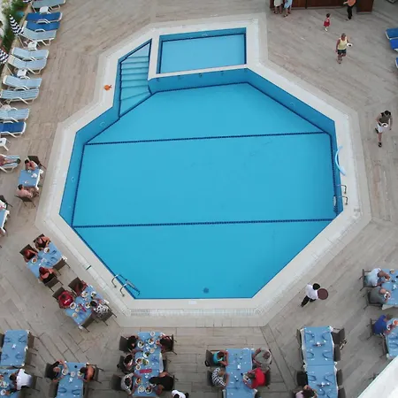 Elysee Resort 3*